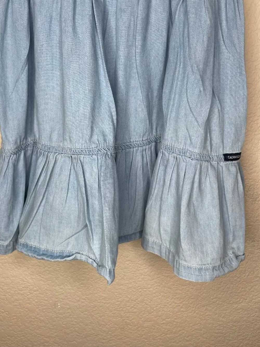 Calvin Klein Jeans into code